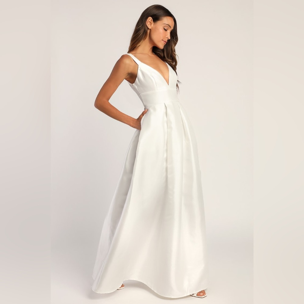 Lulus Ready For Romance Ivory Sleeveless Maxi Dress With Pockets